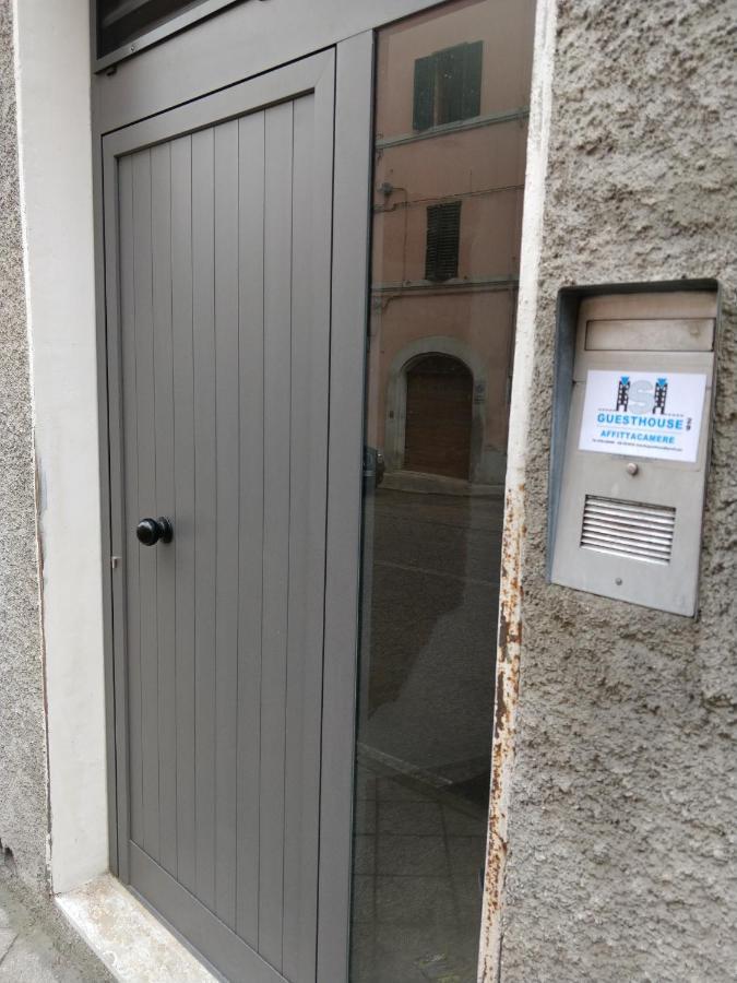 Isi Guesthouse 29 Iesi Exterior foto